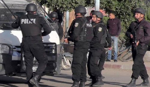 الأجهزة الأمنية في تونس تعتقل اثنين من شباب حزب التحرير