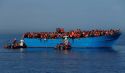 إنقاذ مئات المهاجرين أمام سواحل إسبانيا
