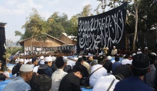حزب التحرير/ إندونيسيا فعاليات جماهيرية واسعة بعنوان: "الهجرة نحو الكفاح في سبيل الإسلام"