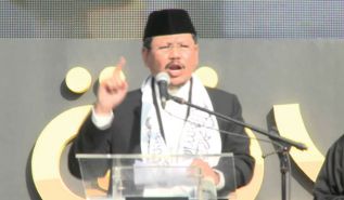 مقابلة مع الأستاذ محمد إسماعيل يوسنطو الناطق الرسمي لحزب التحرير في إندونيسيا "الإسلام الوسطي المعتدل"