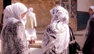 لا زالت النساء المسلمات يعانين في آسيا الصغرى قرغيزستان نموذجاً