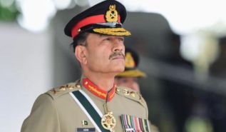 التعديل الدستوري السابع والعشرون في باكستان تكريس لحكم الدكتاتوريين