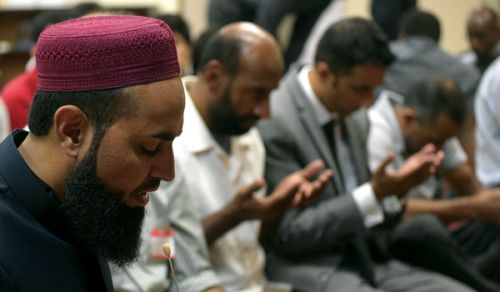 ترويع المسلمين في ألمانيا بحجة حفظ الأمن مخالف للدستور