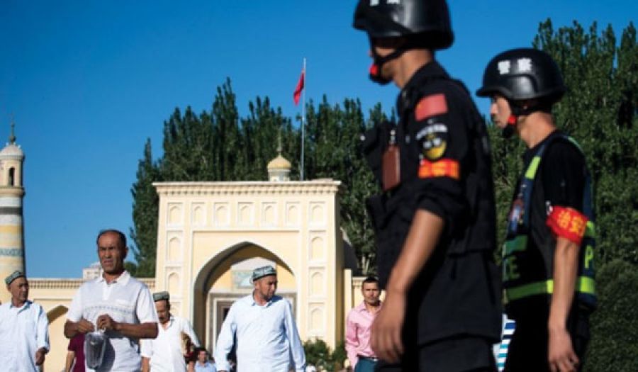 الصين المجرمة تشن حملة شعواء على المثقّفين من مسلمي الإيغور