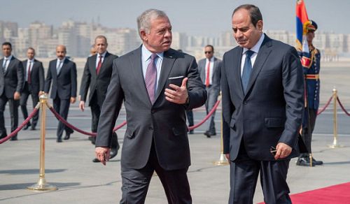 أيها المسلمون: هل بقي عندكم أمل في حكامكم الرويبضات؟!