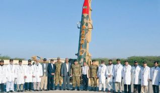 القوة العسكرية تحتاج إلى إرادة سياسية مخلصة لتكون فعالة باكستان تنجح في إطلاق صاروخ "أبابيل" أرض - أرض