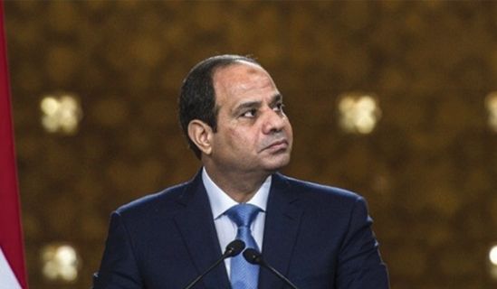 بعد قيامه بمحاربة الإسلام تحت مسمى "ثورة دينية"  السيسي غير راضٍ عن جهود "تجديد" الخطاب الديني