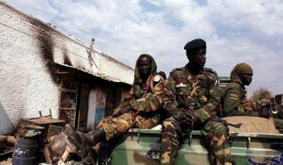 ماذا وراء موافقة الاتحاد الإفريقي على إرسال قوة عسكرية إلى جنوب السودان؟