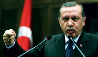 لم يبق لأردوغان سوى التدخل العسكري المباشر للإجهاز على ثورة الشام