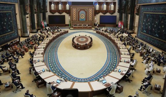 القمم العربية تآمر وسراب