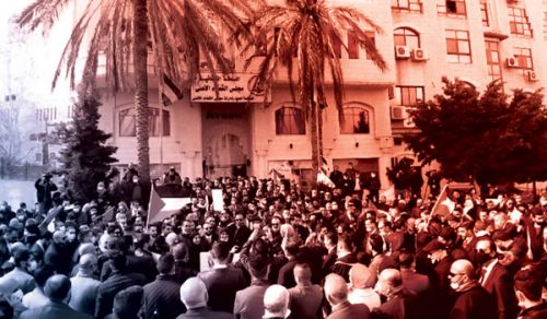 حراك المحامين ضد "القرارات بقوانين"  ومسؤولية الجميع في التصدي لتغول السلطة!