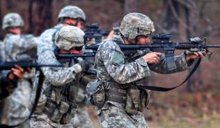 خطة خمسية للجيش الأمريكي لاحتواء خطر "الإرهاب" في أفريقيا