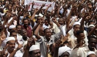 يا أهل السودان: التغيير الحقيقي يكون بالإسلام وليس على أساس الرأسمالية التي أفقرتكم ونهبت ثرواتكم!