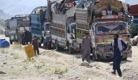 الأفغان بين مطرقة السياسة الباكستانية  وسندان الأجندة الإقليمية