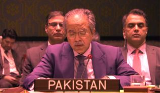 حكام باكستان يستعدون لإرسال جيشهم  لحماية كيان يهود من الأمة