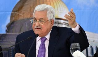 عباس يواصل انسلاخه عن الأمة الإسلامية