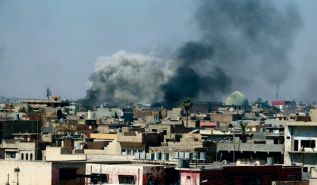 أمريكا تقتل المئات في غرب الموصل بطلب من النظام العراقي