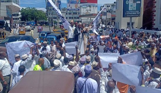 حزب التحرير/ كينيا  يطالب جيوش المسلمين بإزالة كيان يهود الغاصب