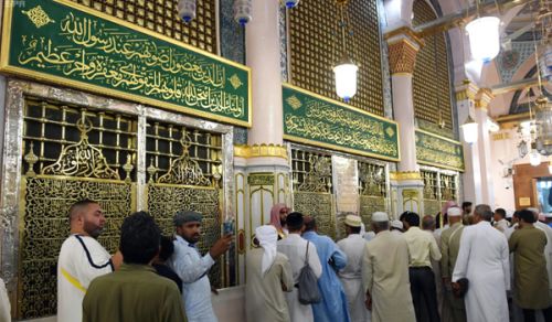 ميلاد الهدى  نور بدّد ظلام الوجود