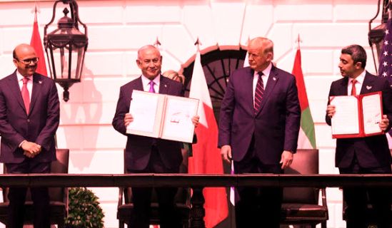 كلمة العدد  اتفاقيات أبراهام تمكين لكيان يهود  أم لعنة عليه تنذر بزواله؟!