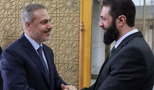 أيها المسلمون بعامة  وأهل الشام بخاصة